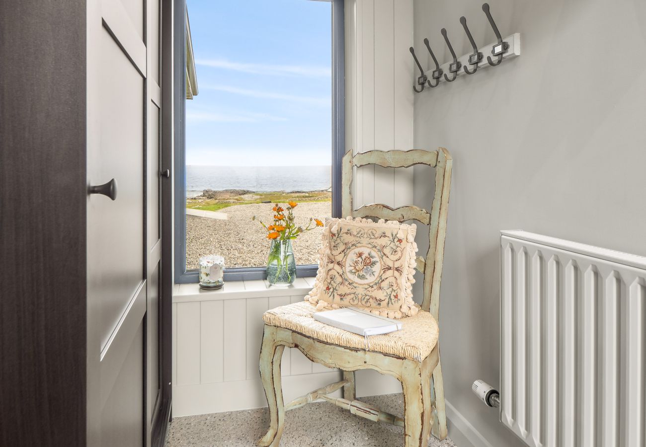 Chalet in Roundstone - Wave Watcher Luxurious Chalet 