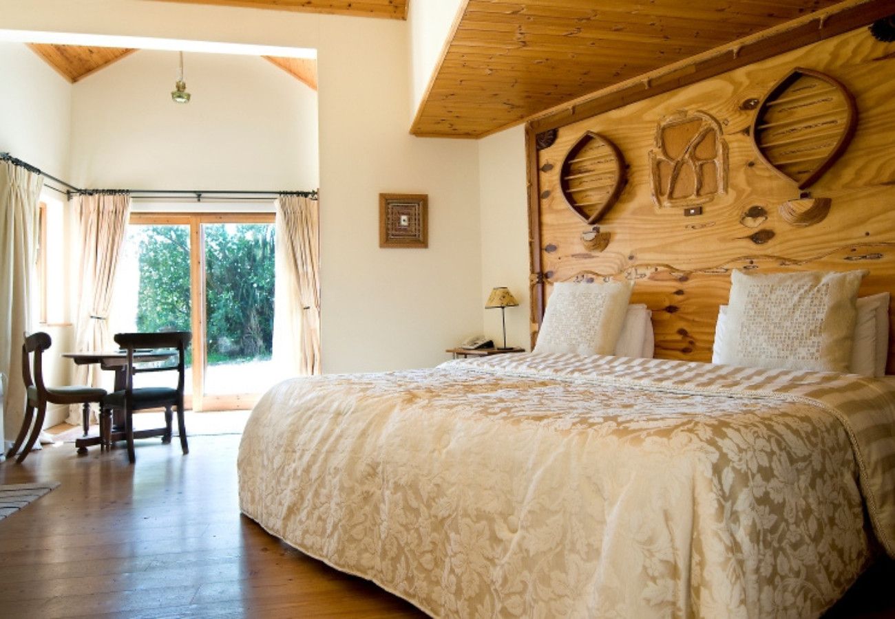 House in Clifden - Dolphin Beach House Close to the sea and town