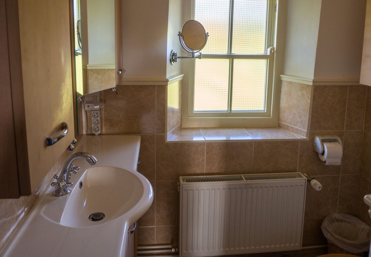 House in Clifden -  Kill House an elegant historic property 