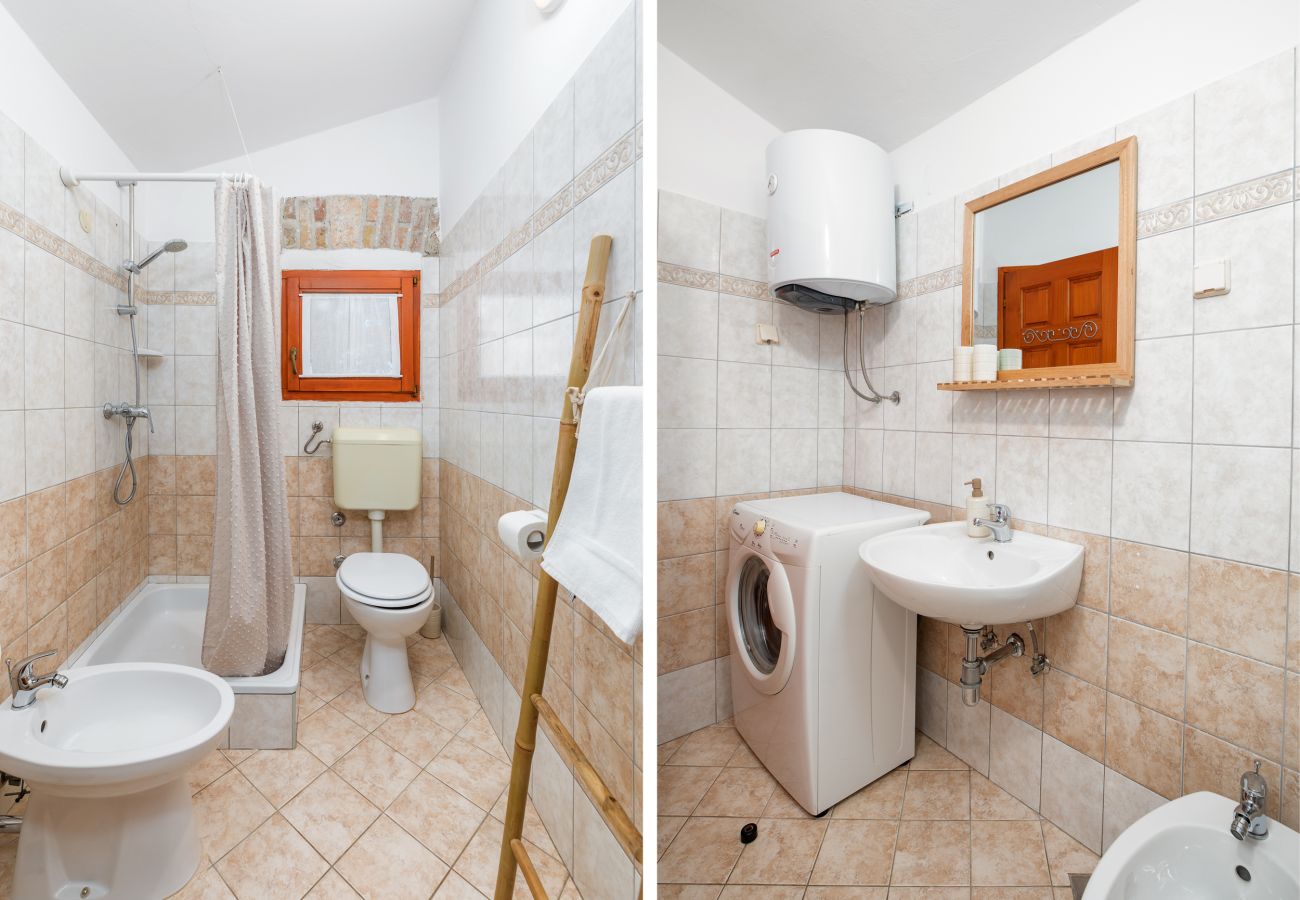 Villa in Fažana - Villa Marceta with shared Pool