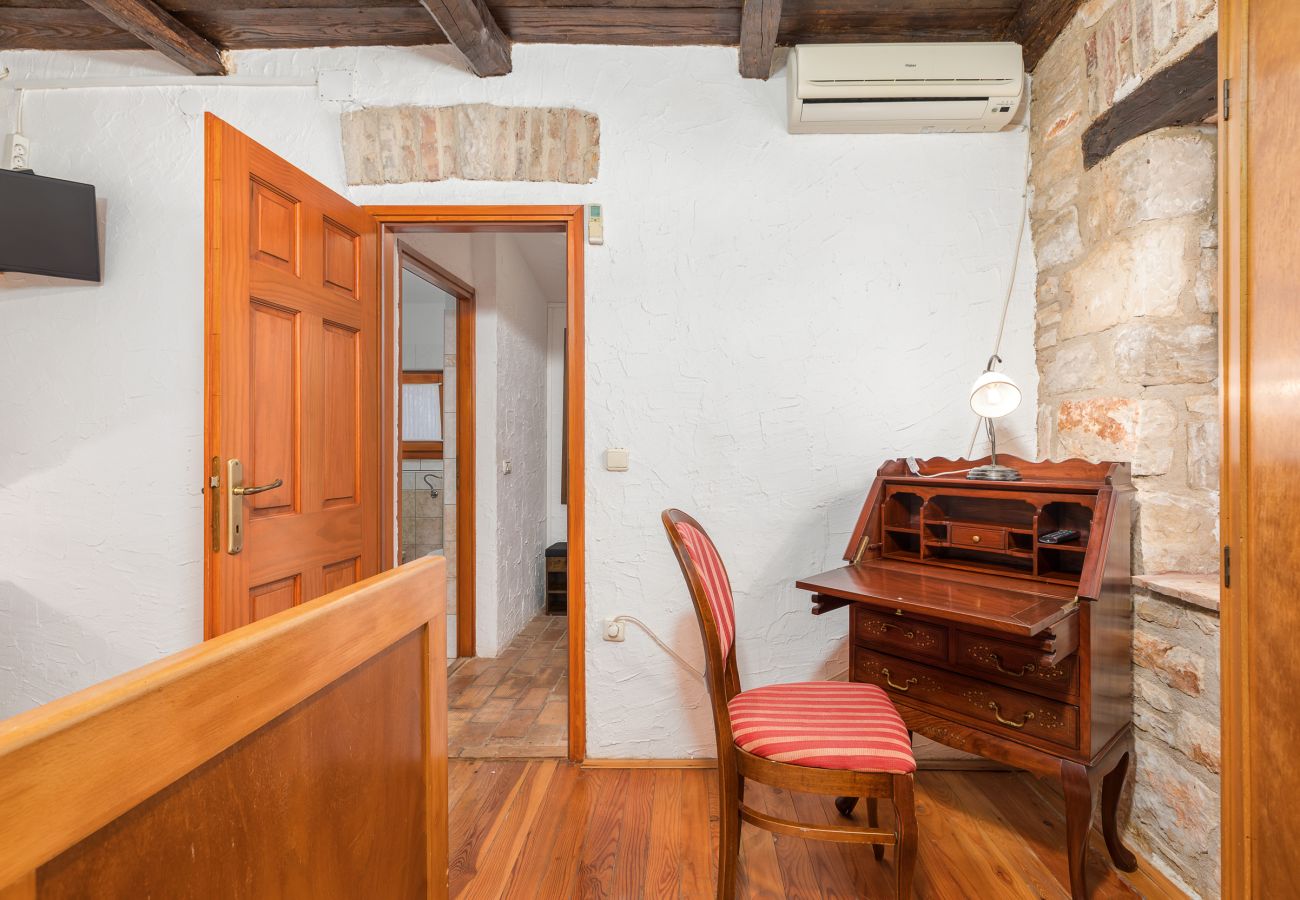 Villa in Fažana - Villa Marceta with shared Pool