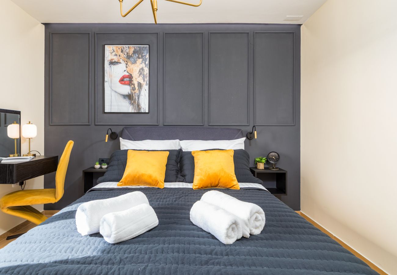 Apartment in Fažana - Luxe Apt Marceta 6 - Couple Getaway with Pool