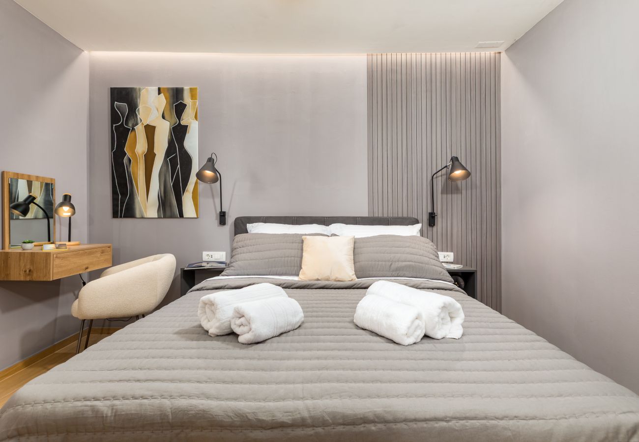 Apartment in Fažana - Luxe Apt Marceta 8 for Couples - Jacuzzi & Pool 