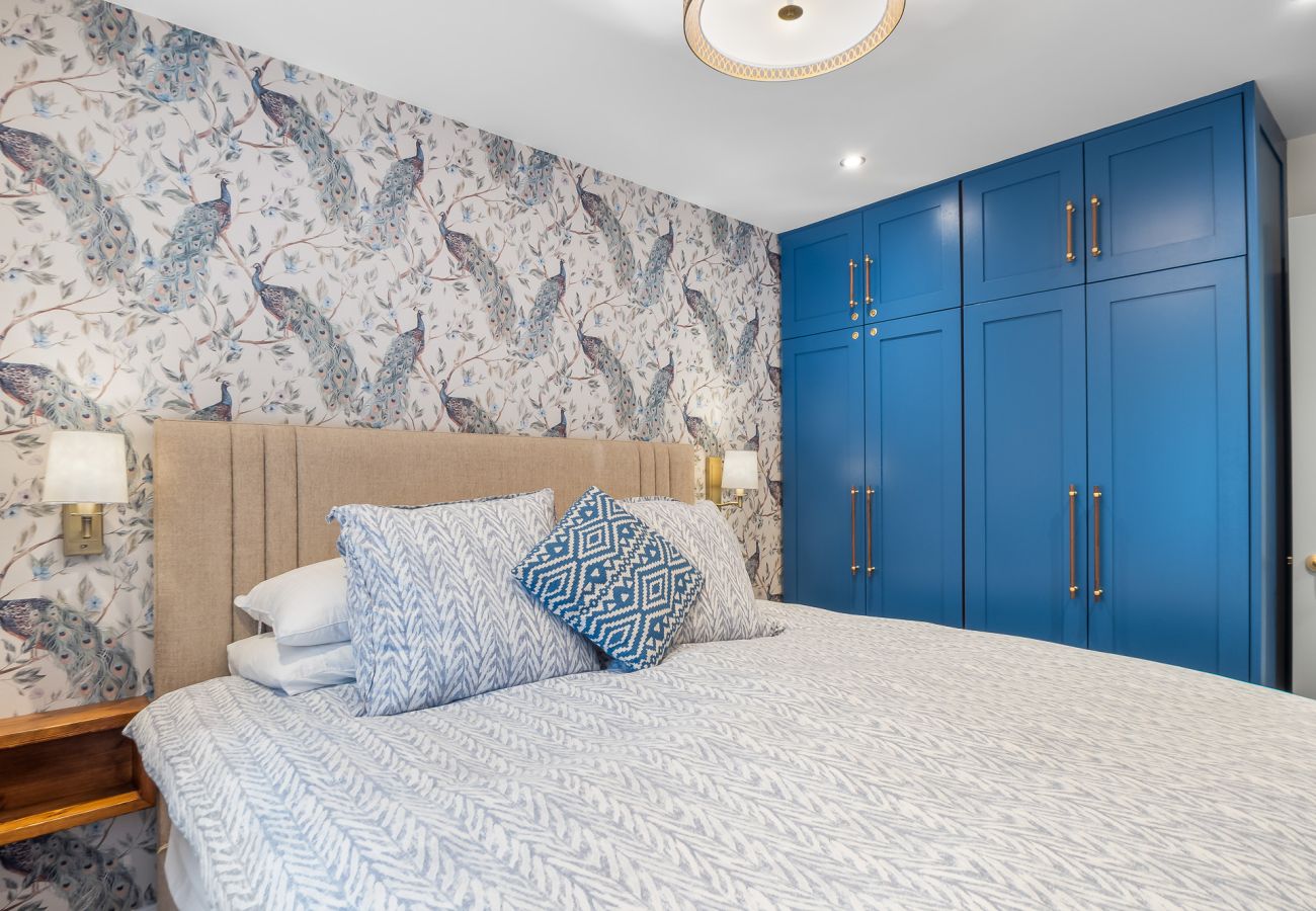 Apartment in Roundstone - A Coastal Haven at 2 Harbour View 