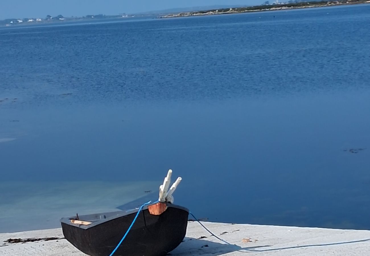 House in Carraroe - Luxury by the Water at St Thomas Bay