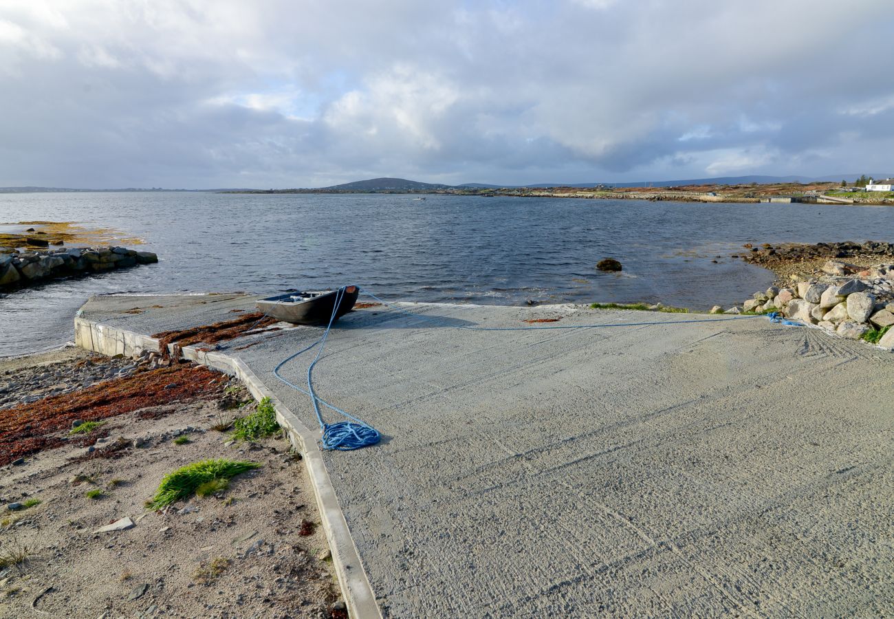 House in Carraroe -  St Thomas Bay Luxury by the Water at Carraroe