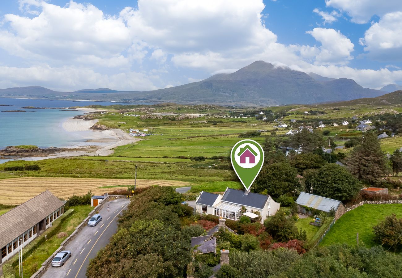 House in Renvyle - The Residence Renvyle countryside get away 