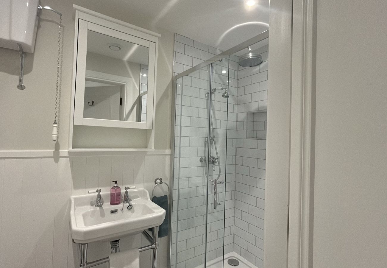 House in Clifden - The Old Forge in the Heart of  Clifden Town