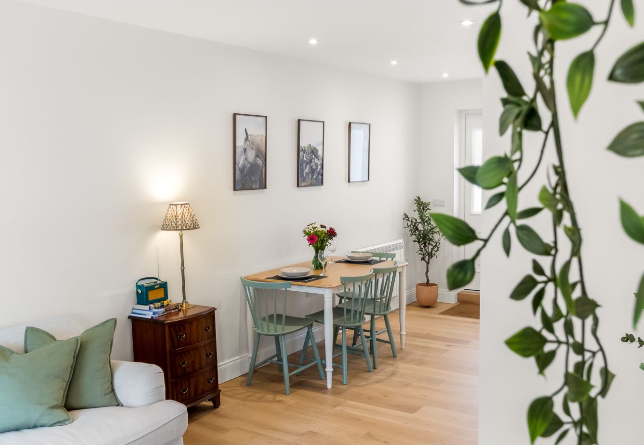 House in Clifden - The Old Forge in the Heart of  Clifden Town