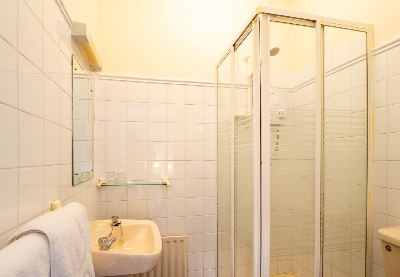 House in Leenaun - The Convent Leenane wild atlantic way 