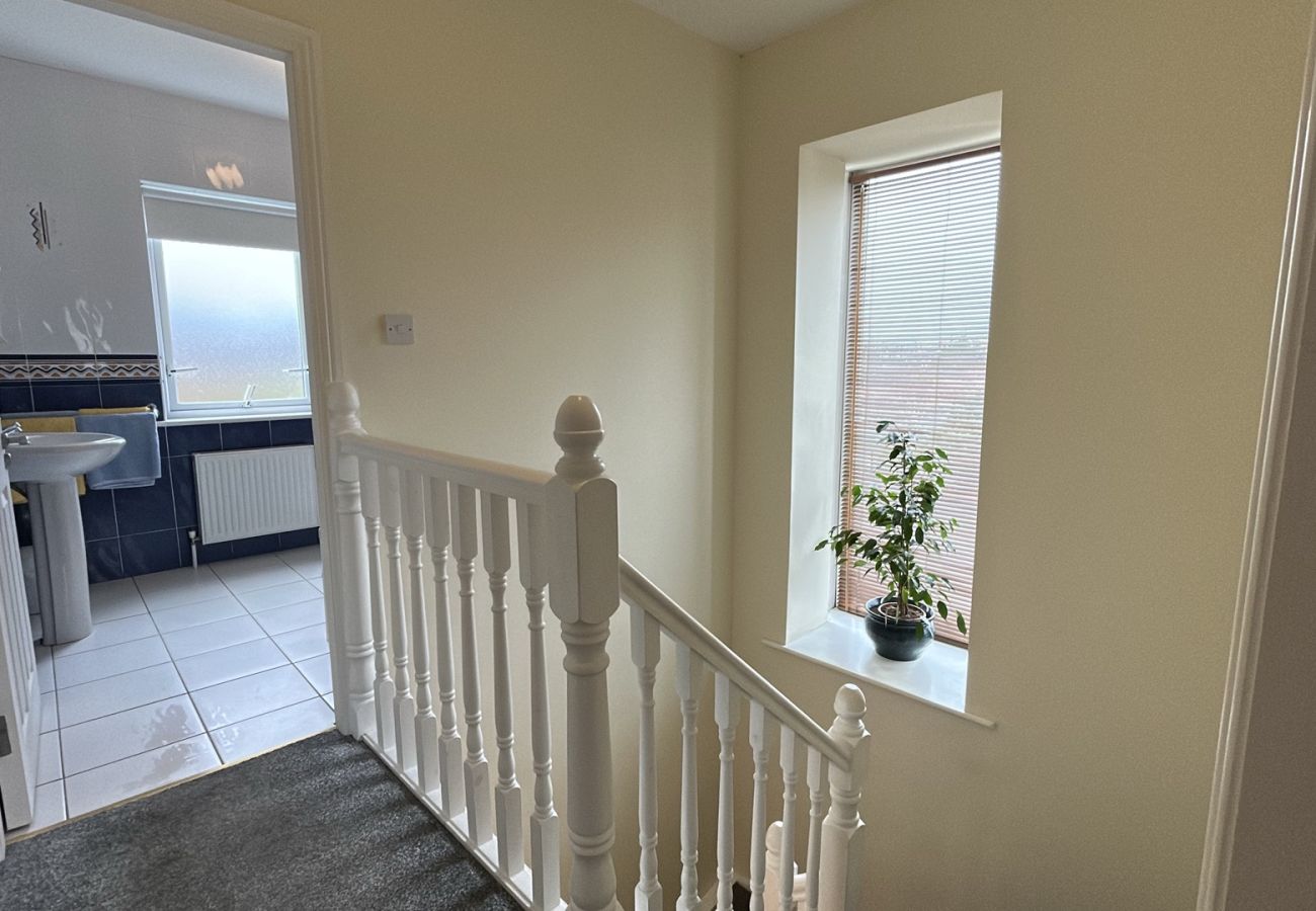 Terraced House in Clifden - Cuirt Cregg Clifden Holiday Home