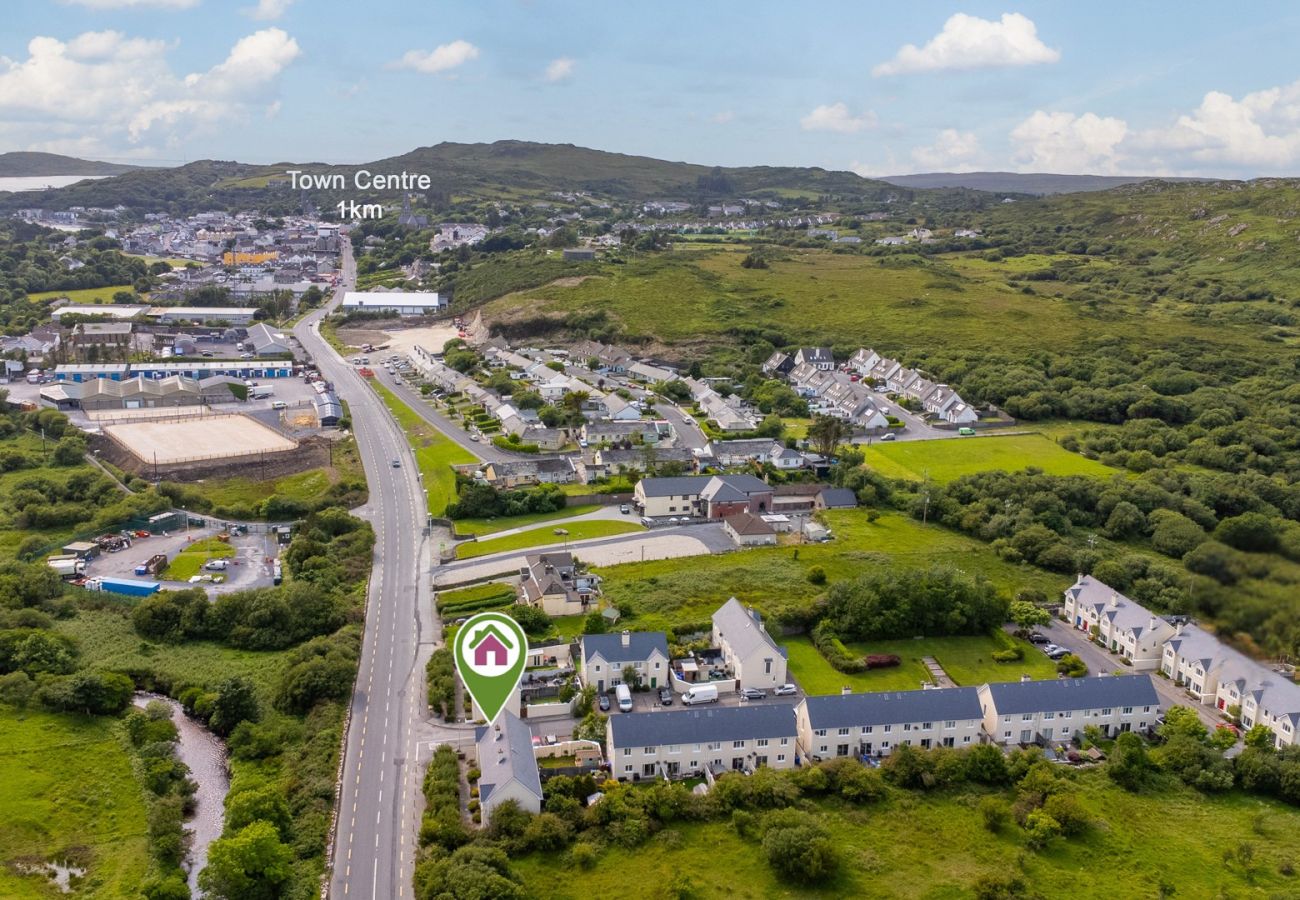 Terraced House in Clifden - Cuirt Cregg Clifden Holiday Home