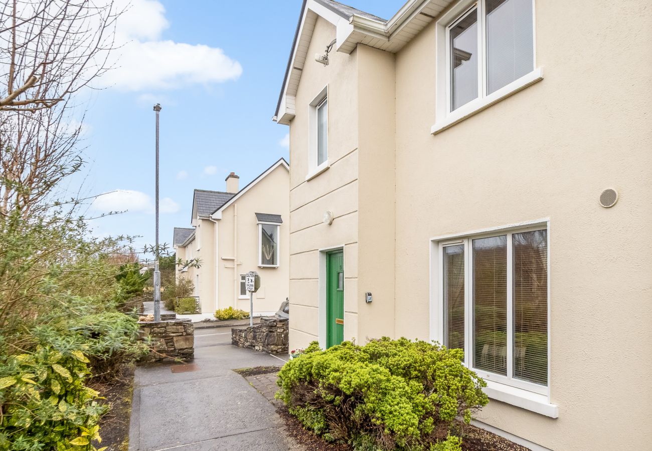 Terraced House in Clifden - Cuirt Cregg Clifden Holiday Home