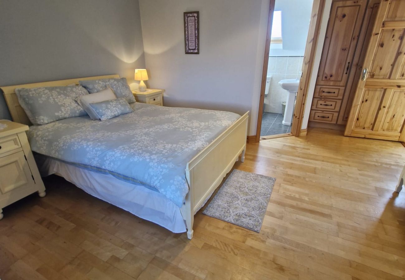 House in Carna - Teach Na hAirde with Stunning Views 