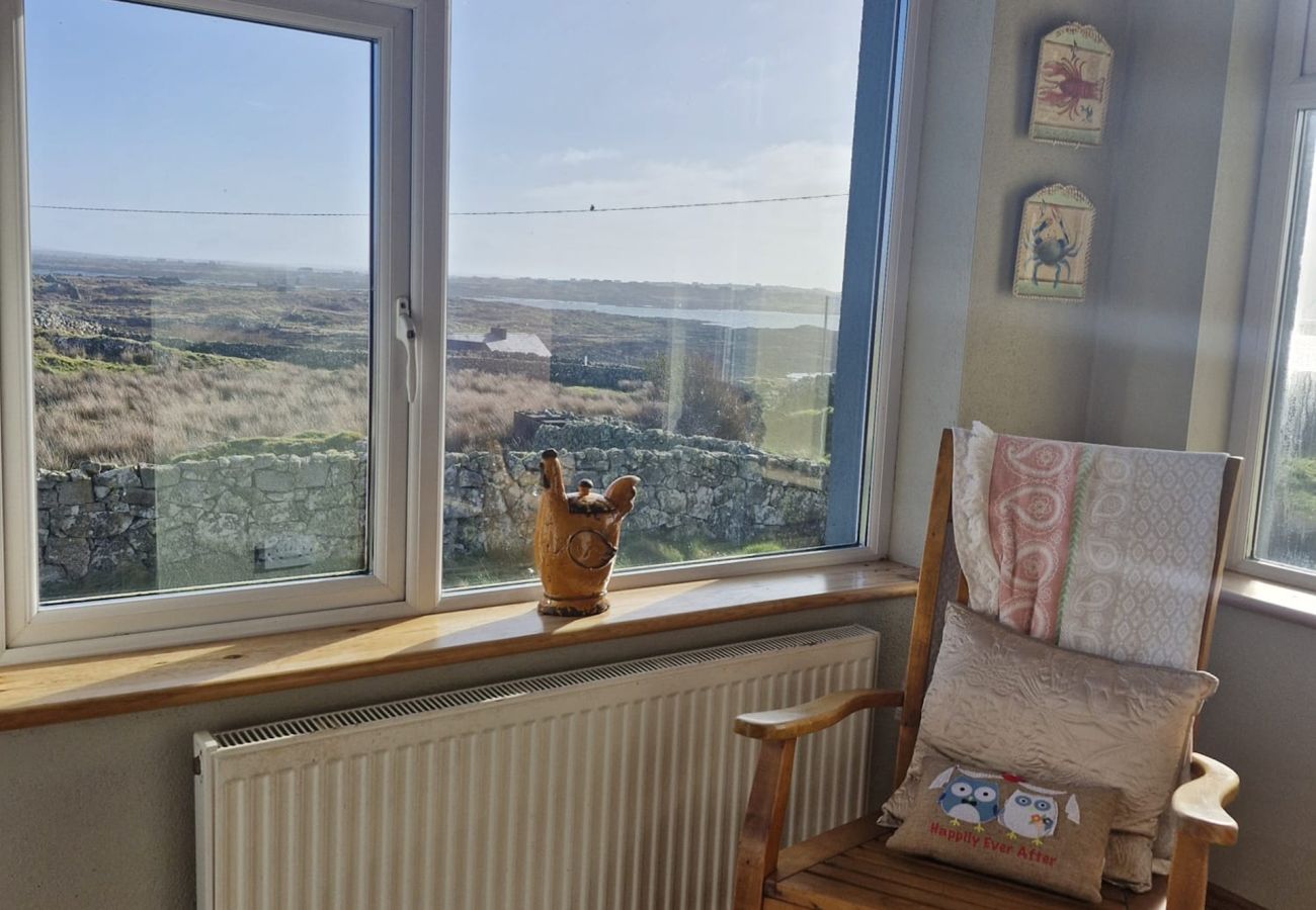 House in Carna - Teach Na hAirde with Stunning Views 