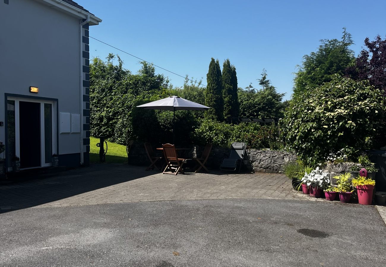 House in Rosscahill - Ower Retreat