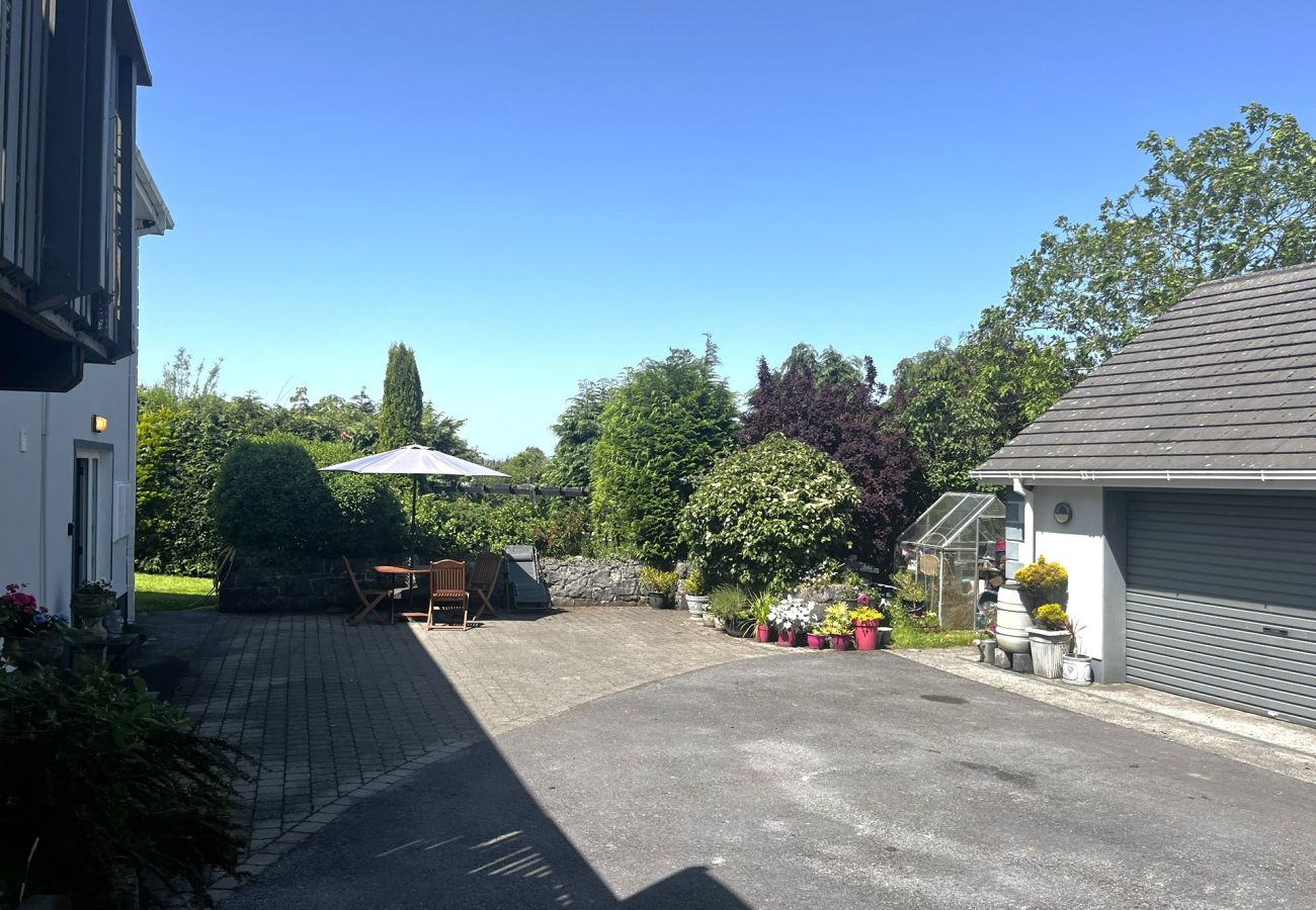 House in Rosscahill - Ower Retreat Rosscahill