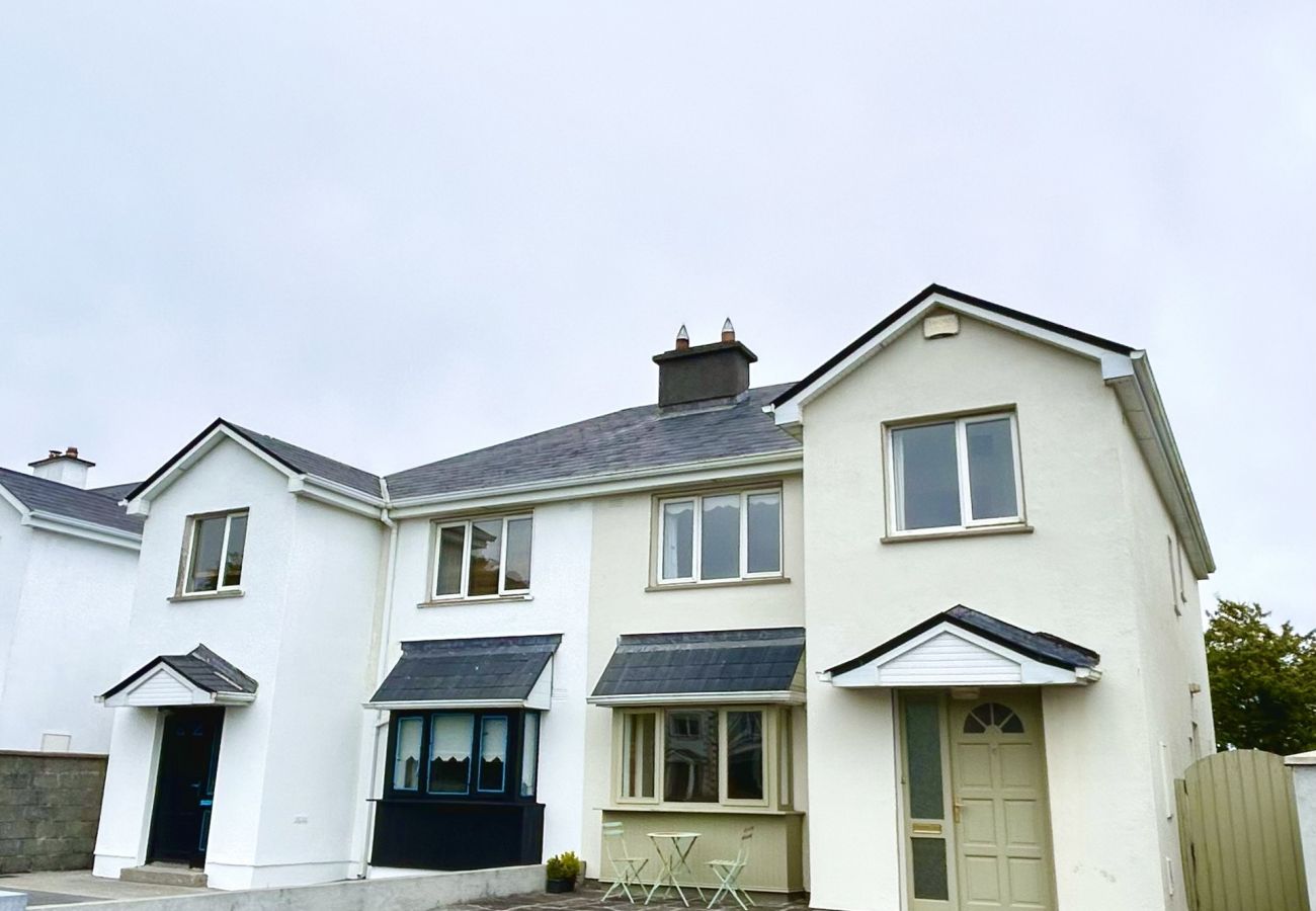 House in Spiddal - An Tulan Cleasach Spiddal