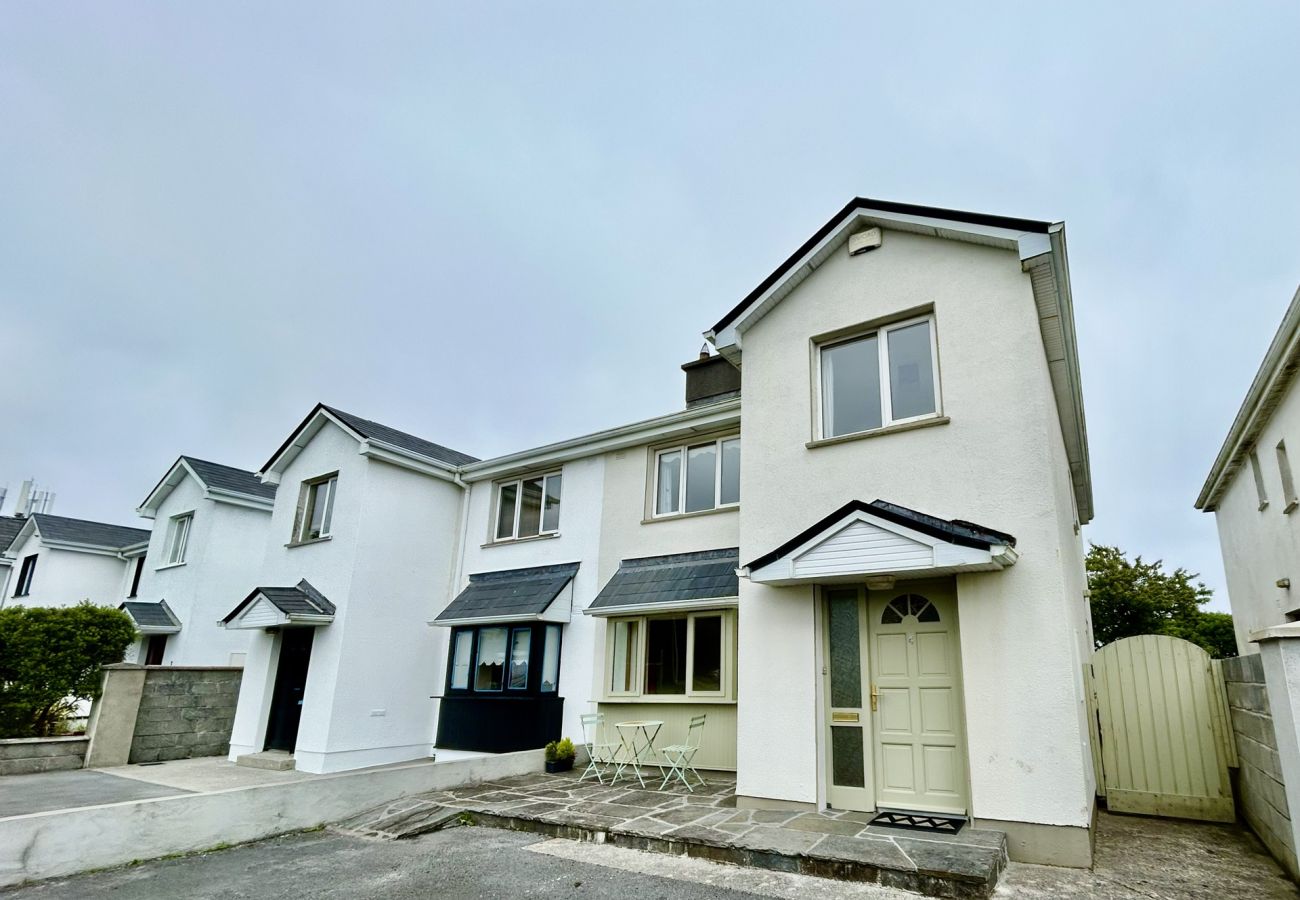 House in Spiddal - An Tulan Cleasach Spiddal